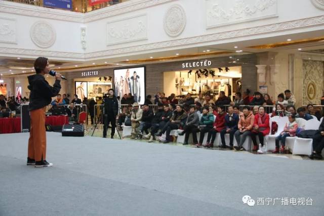 还有来自西宁湟中县的花儿传承人 李润发 从热爱到拜师学艺再到担负图片