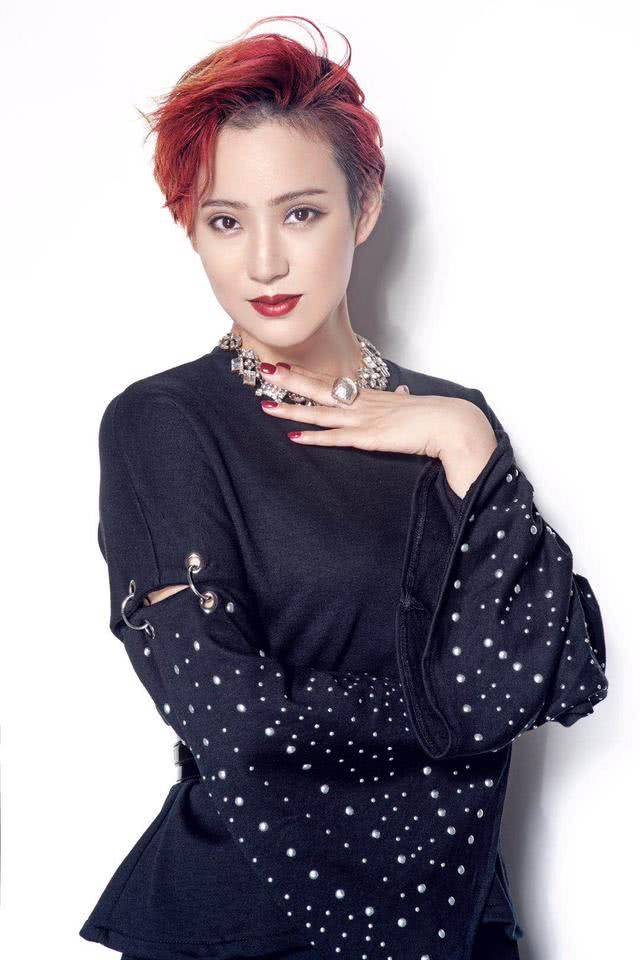 苏小花《真心爱你》成2018最受欢迎婚礼音乐