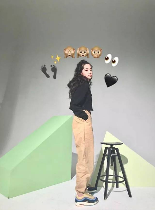 扒完欧阳娜娜的vlog,这50套少女系穿搭模板,最低竟然不到200块?