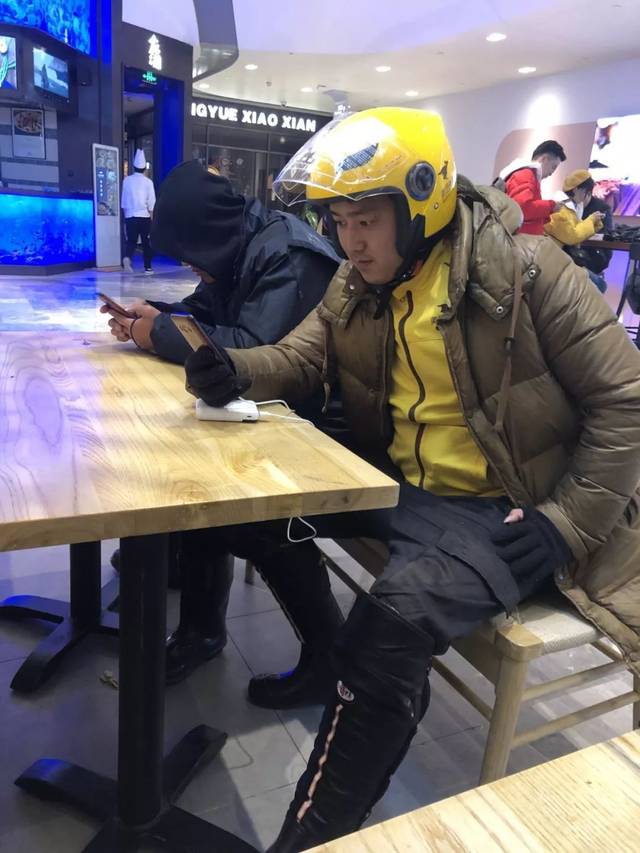 我做了这样一件事，店家和外卖小哥都给我打电话...