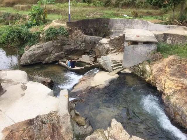 阳江乡下咩都有——古山村的温泉在河里,冰火两重天免费泡!