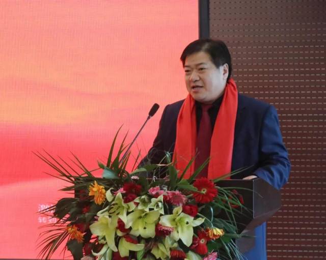 北京祥瑞创投推荐的南阳市17家企业集中挂牌仪式在中原股权交易中心