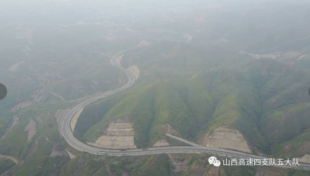 【百日安全行动】侯平高速运三路段团雾路段如何安全行车