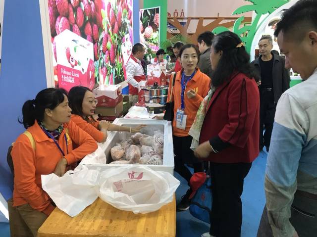 火山荔枝干、琼山“扶贫鸡”、黄金百香果...海