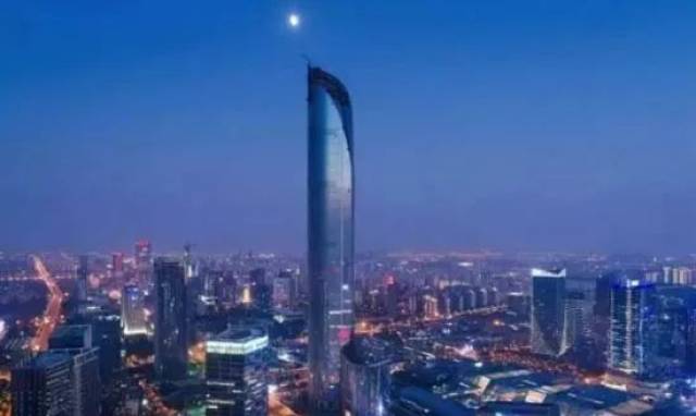 霸屏纽约时代广场!450米苏州新地标IFS国金中心全球启幕!