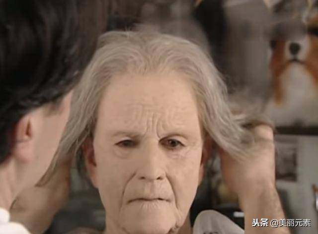 女子看到自己变老后的样子,内心瞬间崩塌,看哭了多少人!