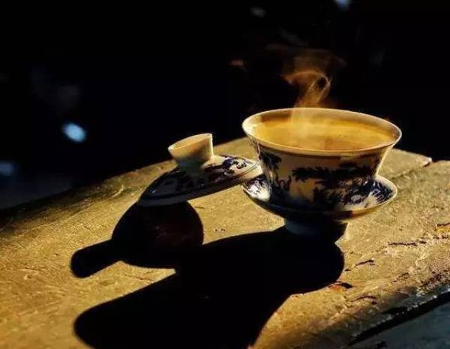 她,是一杯历劫归来的茶!