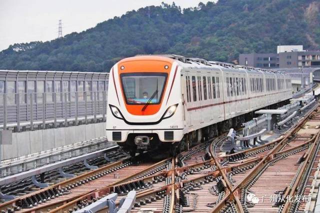 广州地铁提醒,十四号线一期开通后,有多个交路运行,如果目的地不是