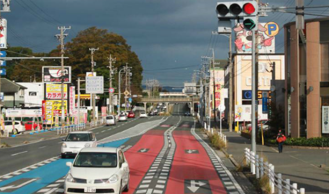 日本游客车祸