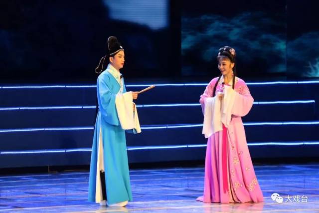 京歌《桃花赋》 表演:李军(京剧表演艺术家) 梦苇(上海台)