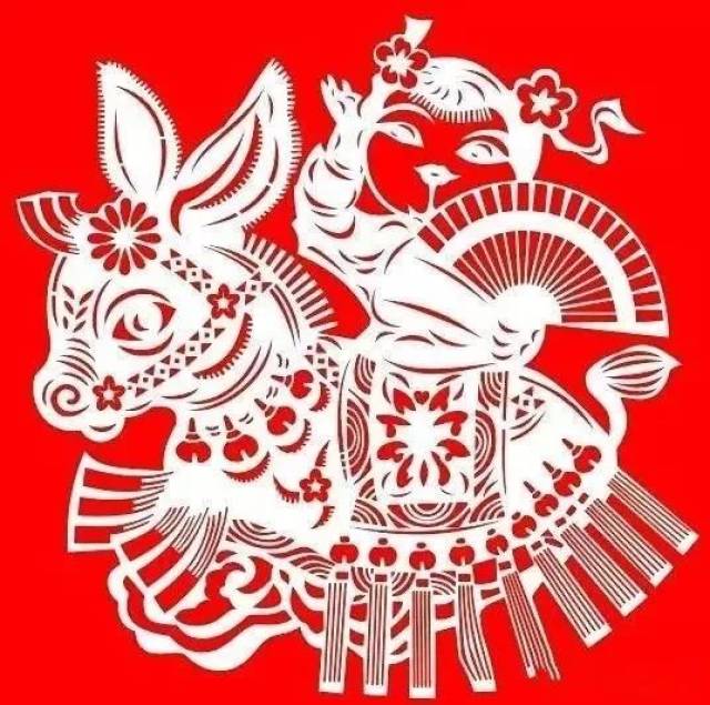 在同一幅作品中出现阴阳刻两种方法,使构图变化多样,画面中黑,白,灰
