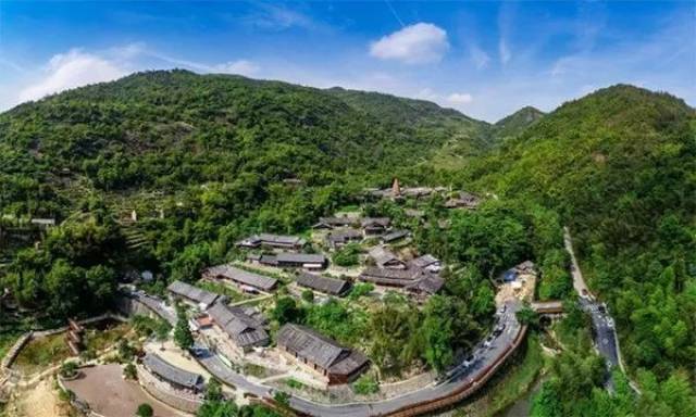 苍南县矾山镇福德湾村