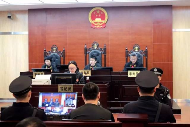 rec人大代表,政协委员,市委政法委,市检察院,村委会治保主任共50人