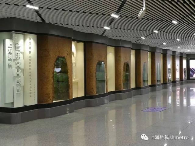 也为上海地铁公共文化增添了一个新亮点