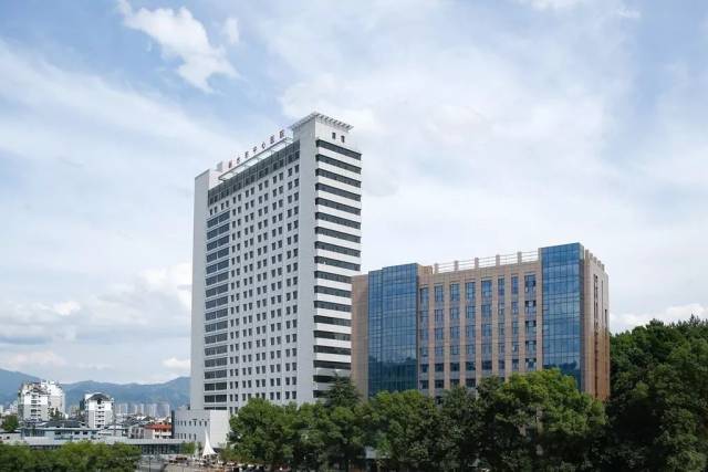 走进丽水市中心医院 | 山地融合 特色鲜明 独具匠心~(附多图)