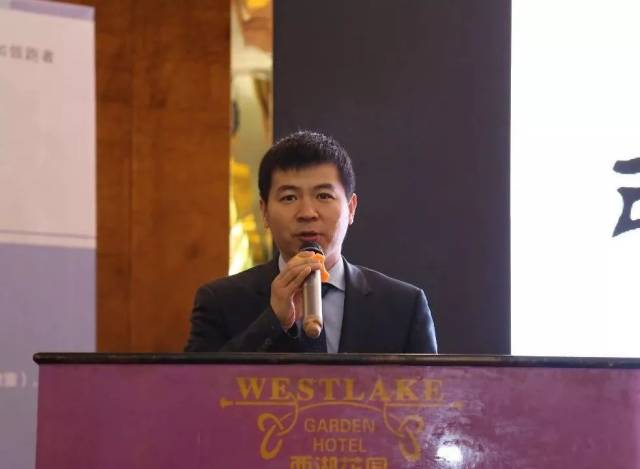 致辞中,国药集团天江药业副总经理胡奇飞重点介绍了近年来国药集团