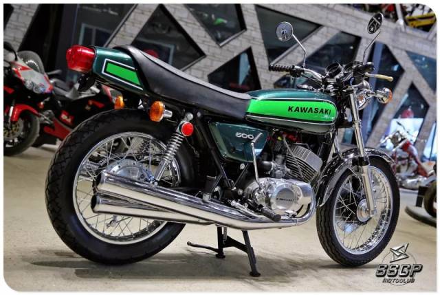 沉睡于京城的暴力怪兽 kawasaki h1【ssgp机车博物馆】