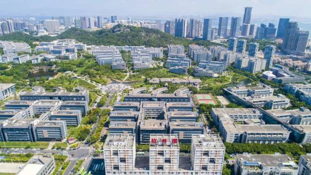 厦门,勇立潮头!庆祝改革开放40周年,厦门这三人获表彰~