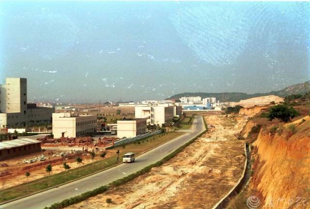 厦门,勇立潮头!庆祝改革开放40周年,厦门这三人获表彰~