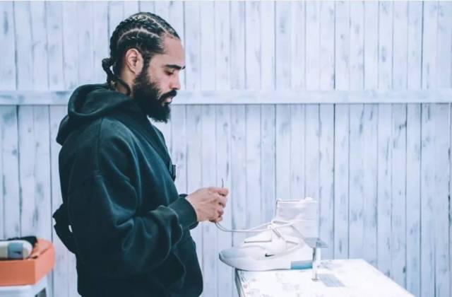 jerry lorenzo 头像,jerrylorenzo头像 要说2018年的年度鞋王归属,必定少不了jerry lorenzo与nike共同打造的