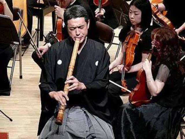 尺八演奏家柿堺香(kakizakai kaoru)