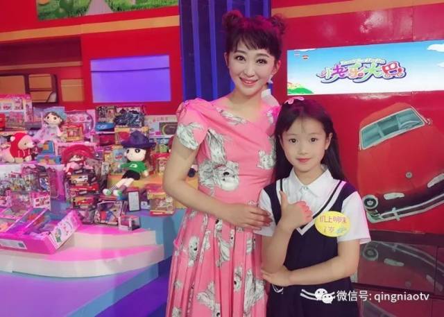 贝瓦小歌手仉上明珠受邀登上央视《快乐大巴》!