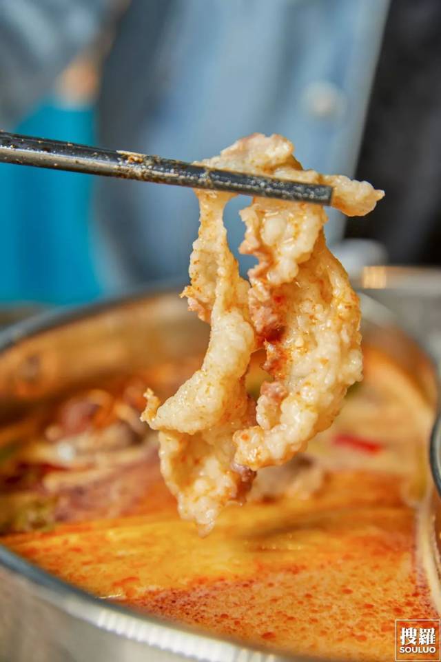 是它的最佳形容词,完完全全的实力惊艳型选手.浸上中国美食漫画图片图片