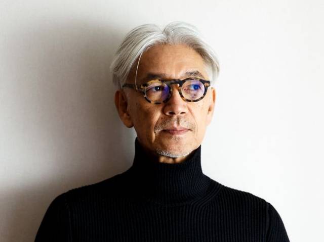 坂本龙一的18件日常必需:教授吃什么,穿什么,用什么?