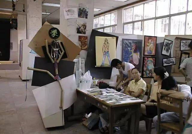 ڸݳղ䣡ҲϹЯӢˣ˿