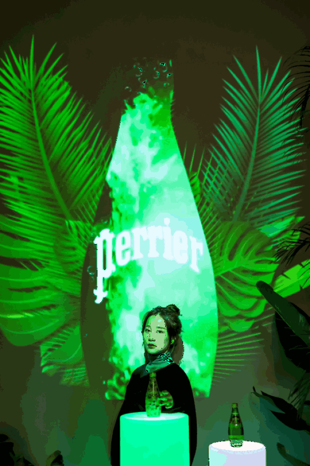 有钱可以任性,但有趣可以挣钱 | 意外