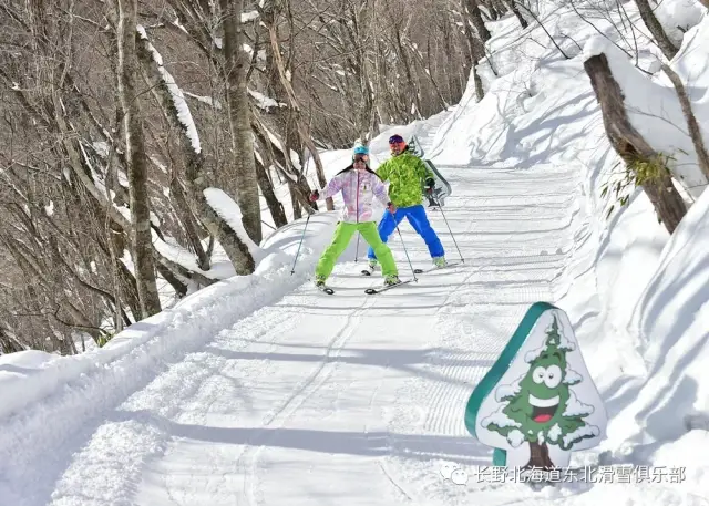 日本宫城仙台spring valley泉高原滑雪之行,孩子滑雪爸爸高尔夫