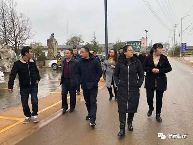 师宗县卫生计生局党委书记,局长郎红,副局长柏利坤,爱卫办主任黄晓燕