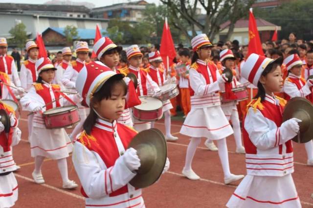 【体艺节】井冈山小学:在一叶花瓣上,细数阳光