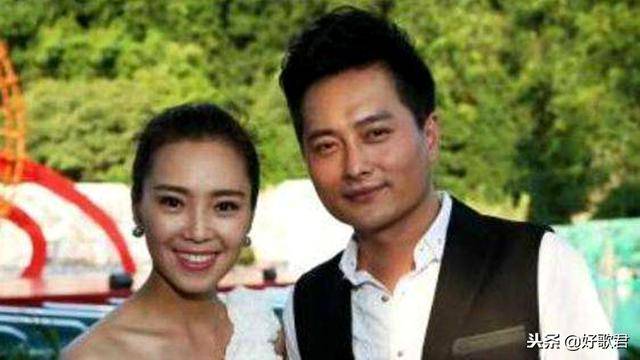 云飞云朵~最美的草原组合~央视春晚一首《离