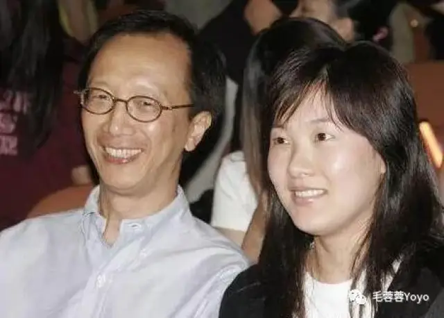 伏明霞惊爆离婚 当年和梁锦松交往时男方未离婚 男方也和陈慧珊发