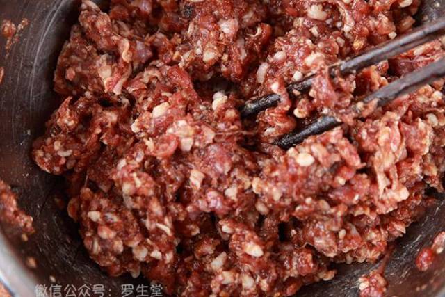 食谱|胡萝卜大葱羊肉馅饺子,让你一冬不寒冷!