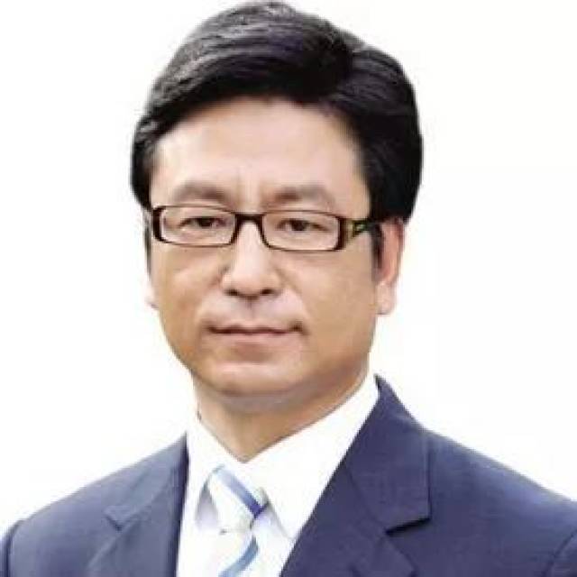 这几位新闻发言人,见证中国走向公开