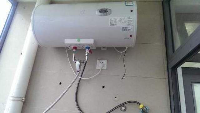 电热水器24小时插电还能"省钱"?热水随时用,还能省电费
