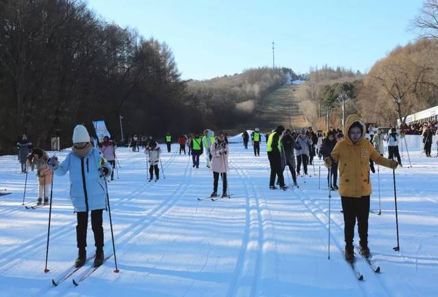 冬季滑雪,就到净月潭越野滑雪场!