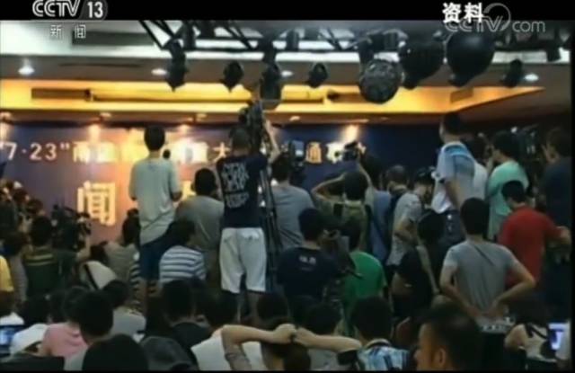 这几位新闻发言人,见证中国走向公开