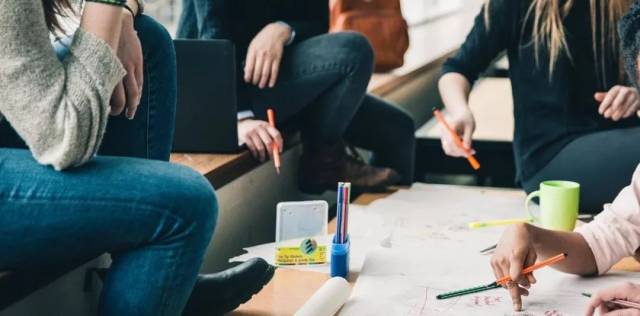 2019年全国硕士研究生报名人数达到290万，高考成绩被更多世界名校认可，2018年十大网络用语发布