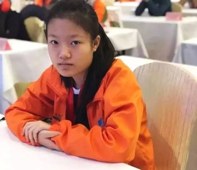 从小吃亚麻油,钙奶!国珍三代荣获世界记忆大赛全球总冠军...