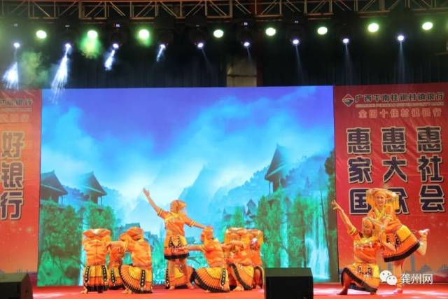 人什么鼎沸成语_成语故事图片
