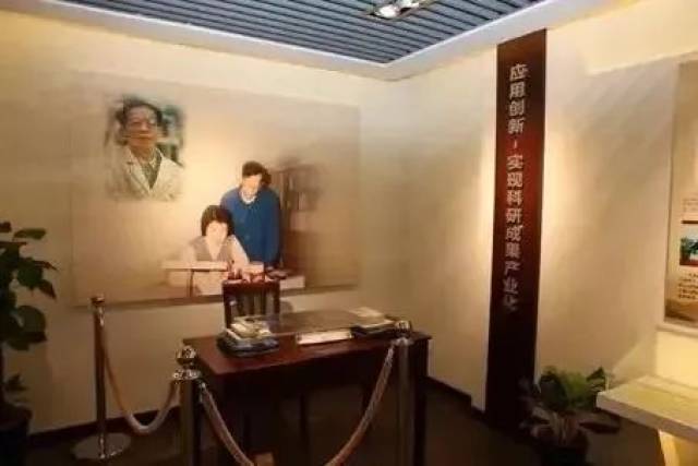 他的故事入选初中语文课本,还记得北大的王选吗?