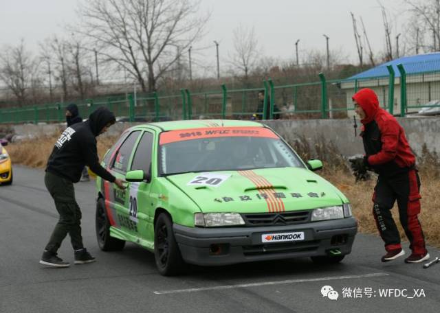 孟江鹏只参加本站比赛,所以也就不具备争夺年度冠军的机会,这一站比赛