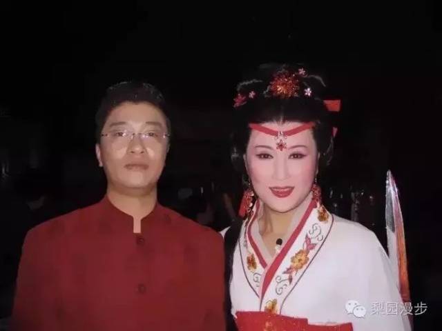 刘璐与梅花奖得主,越剧名家单仰萍 中国戏剧梅花奖第九届获奖演员