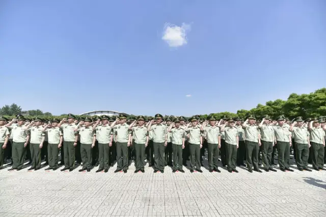 中国人民武装警察部队学院(简称武警学院),现更名为中国人民警察大学