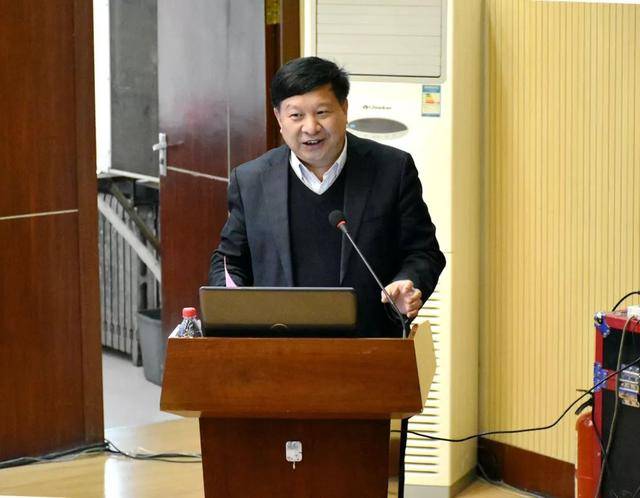 启动仪式上,首先由我院副院长关钊钰同志对"智慧云医院"项目进行了