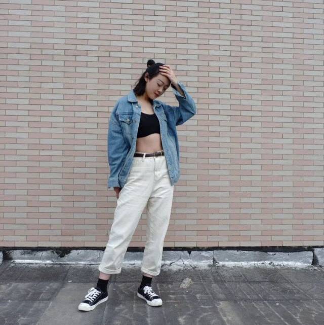 穿了等于没穿的内衣,把胸解放在空气里