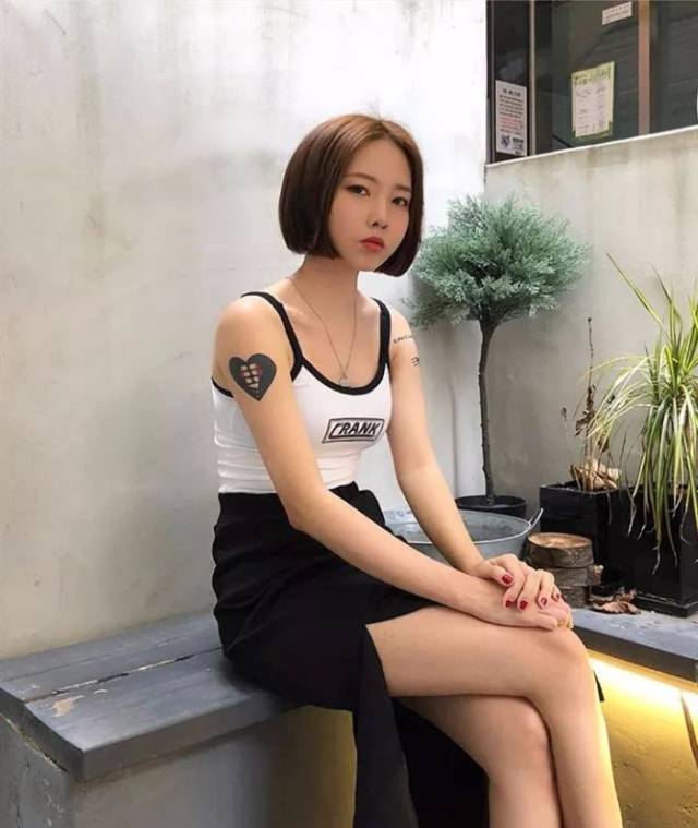 适合学生妹子的齐下巴短发